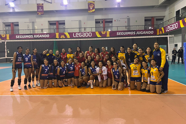 ¡A paso firme! El equipo de mayores logró el subcampeonato en la 2da Copa UPC - Club Atlético Atenea